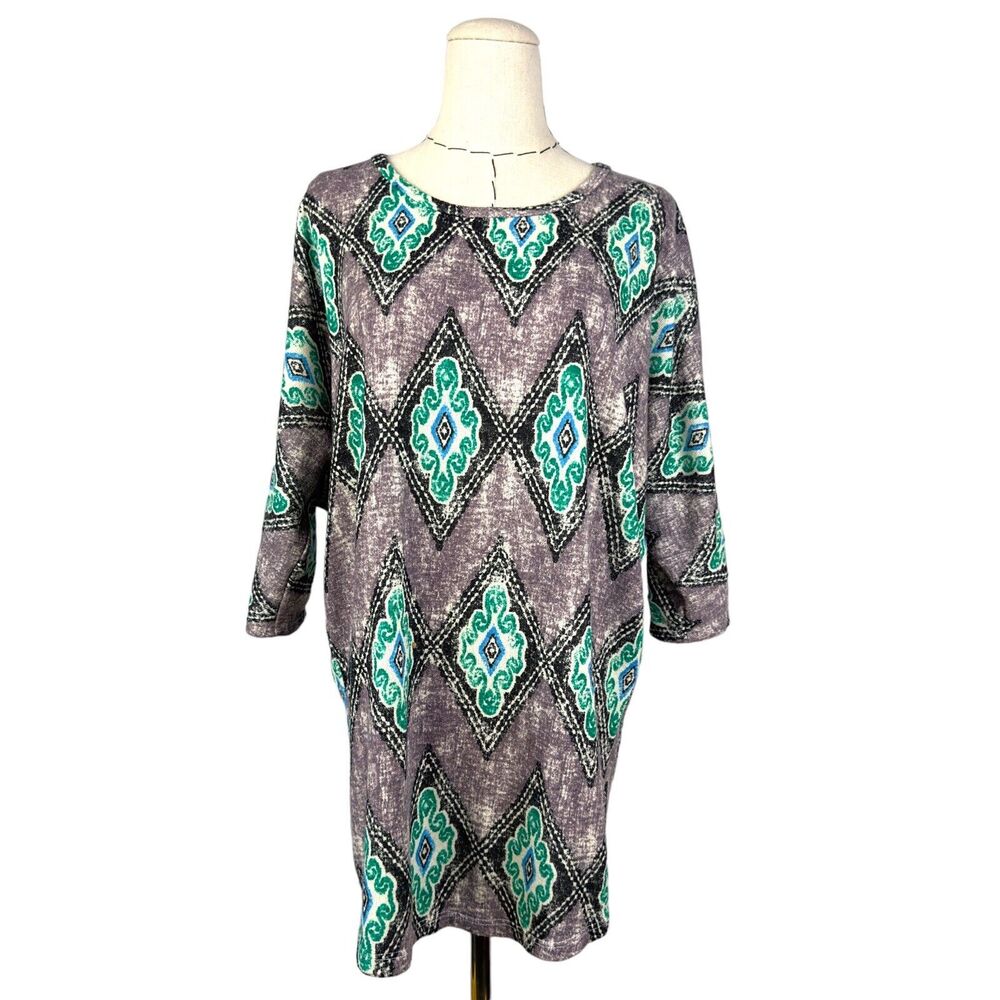 Peach Love Cream Gray Green 3/4 Sleeve Geometric Print Pullover Sweater Size M
